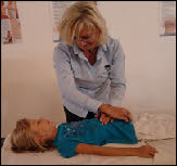 Emmett bei rasch und sanft gegen Verspannungen und Verkrampfungen